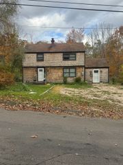 113 Meeting House Lane, Ledyard, CT 06339