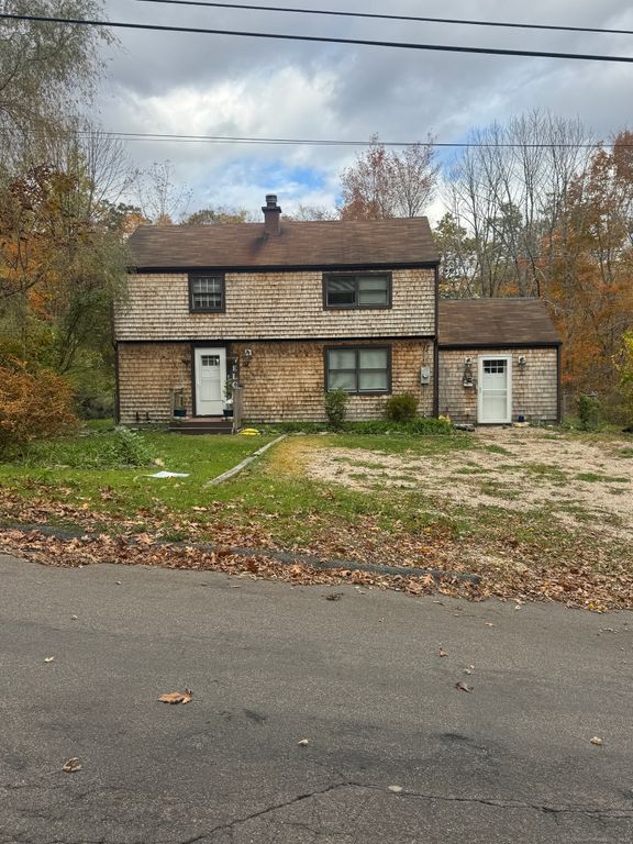 113 Meeting House Lane, Ledyard, CT 06339