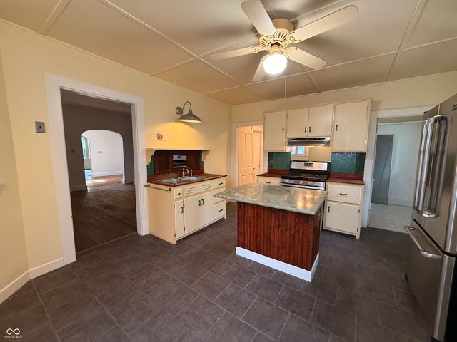 717 Noble Street, Indianapolis, IN 46203