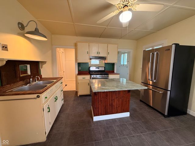 717 Noble Street, Indianapolis, IN 46203