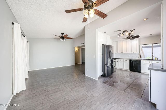 14851 N 25TH Drive 14, Phoenix, AZ 85023