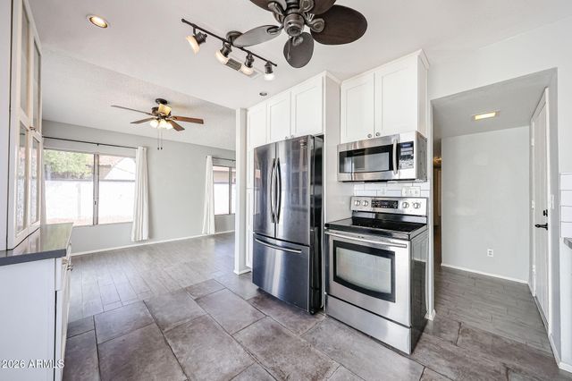 14851 N 25TH Drive 14, Phoenix, AZ 85023