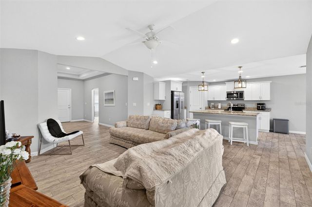 7296 DONAHUE STREET, Port Charlotte, FL 33981