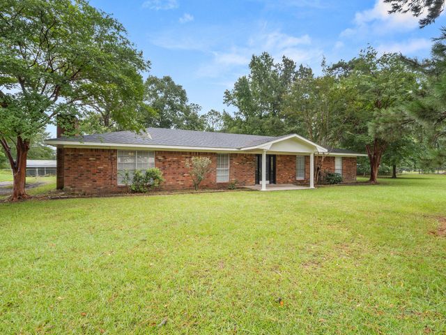 166 FOSTER ROAD, Leesville, LA 71446