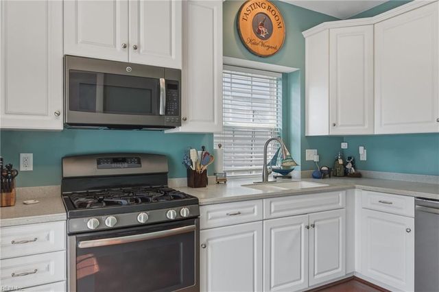 6118 Cushing ST, Suffolk, VA 23435