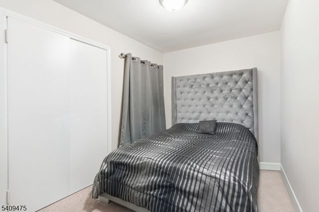 310 Boulevard Dr, Wayne Twp., NJ 07470