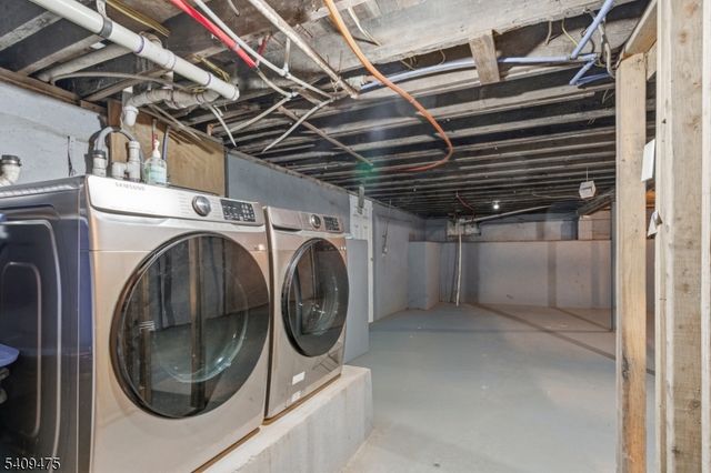 310 Boulevard Dr, Wayne Twp., NJ 07470