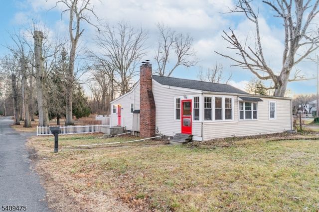 310 Boulevard Dr, Wayne Twp., NJ 07470