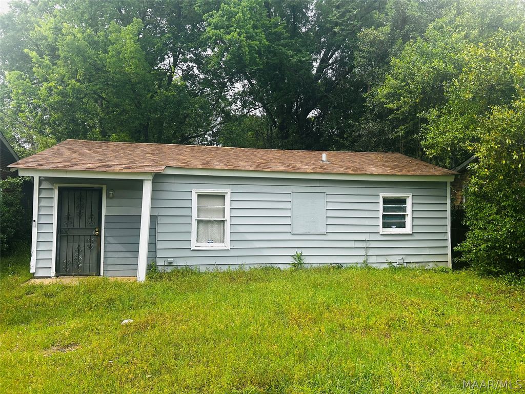 121 Kiwanis Street, Montgomery, AL 36110