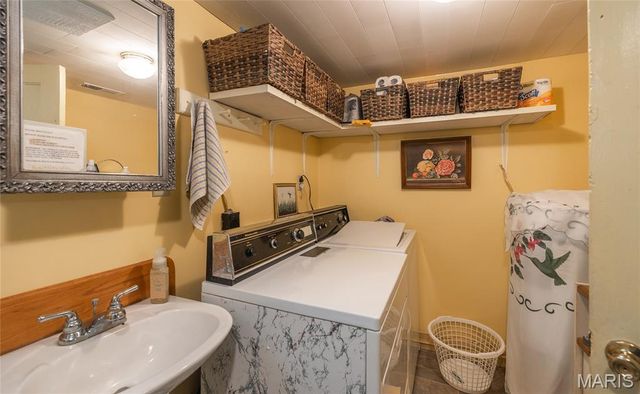 1455 Madison 441, Fredericktown, MO 63645