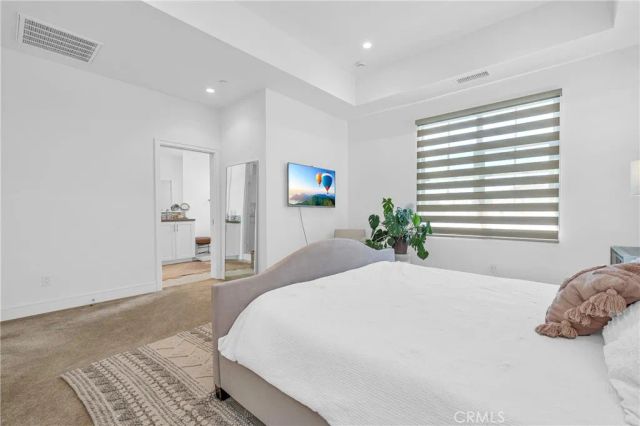 115 Halworth, Irvine, CA 92618