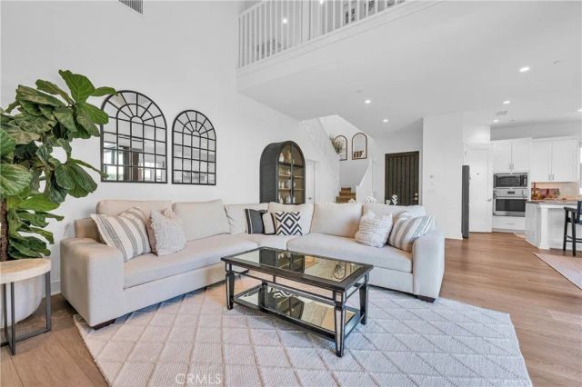 115 Halworth, Irvine, CA 92618