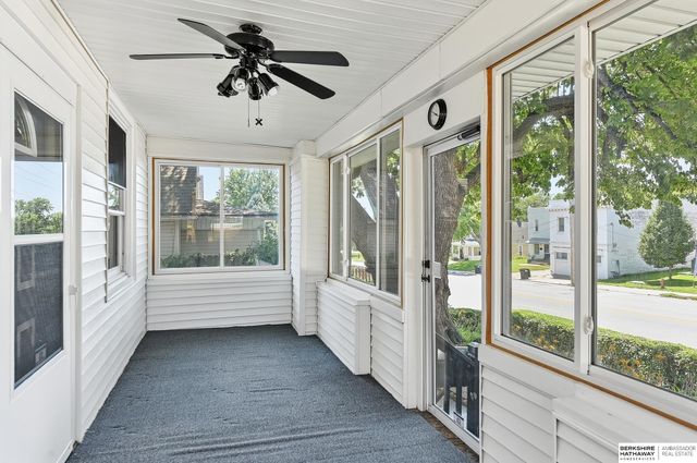4115 S 13th Street, Omaha, NE 68107
