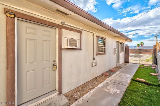 130 West Chicago Avenue 1, Las Vegas, NV 89102