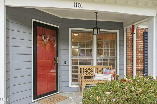 1101 Cotswold Court, Raleigh, NC 27609