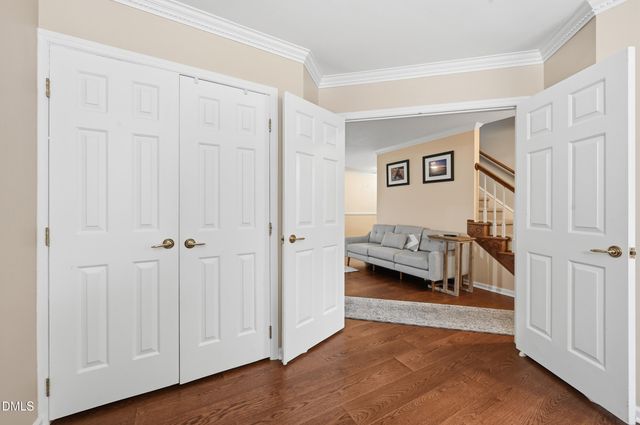 1101 Cotswold Court, Raleigh, NC 27609