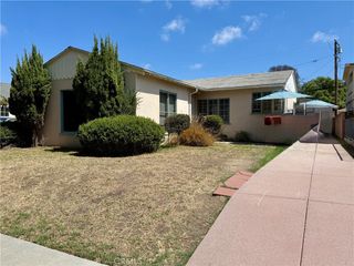 3246 Cerritos, Signal Hill, CA 90755