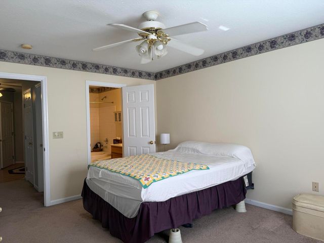 218 Langshire Court, Florence, KY 41042
