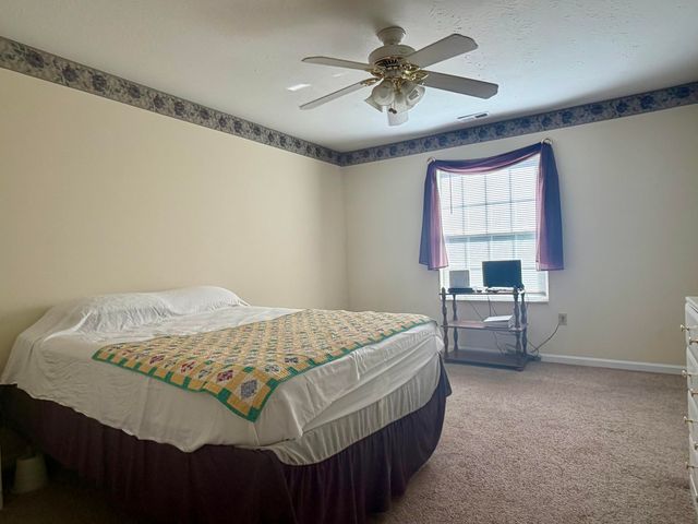 218 Langshire Court, Florence, KY 41042