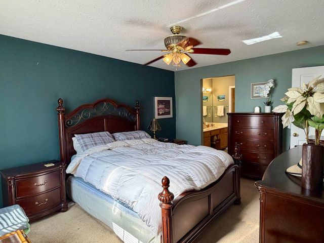 218 Langshire Court, Florence, KY 41042