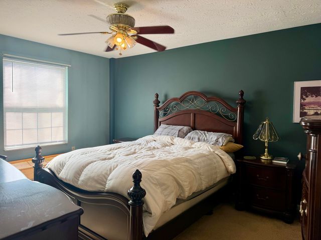 218 Langshire Court, Florence, KY 41042
