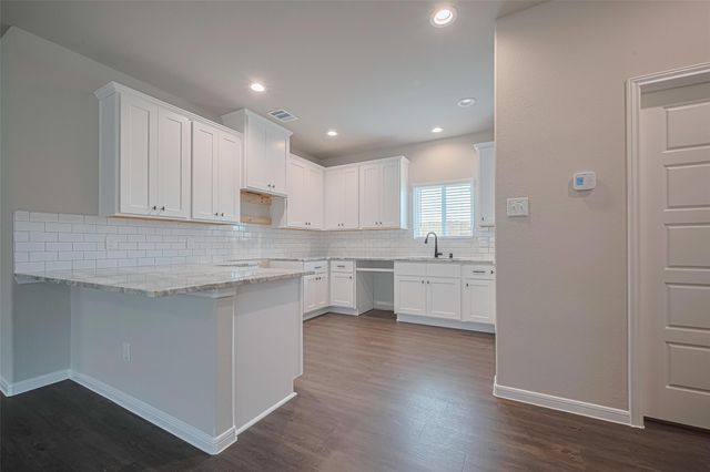 477 Stone Placa Trail, Brookshire, TX 77423