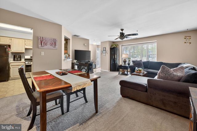 1303 WHARTON RD, Mount Laurel, NJ 08054