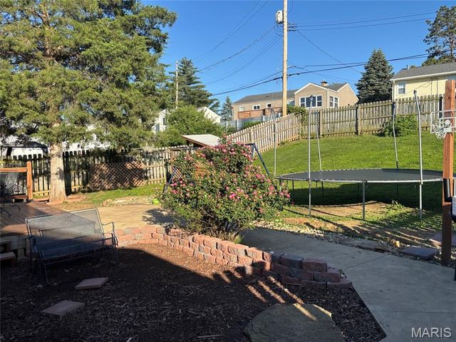 7724 General Sherman Lane, St Louis, MO 63123