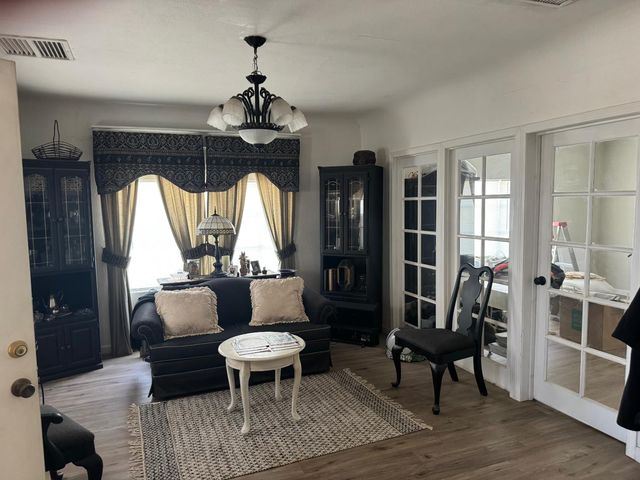 5528 S Elm Avenue, Fresno, CA 93706