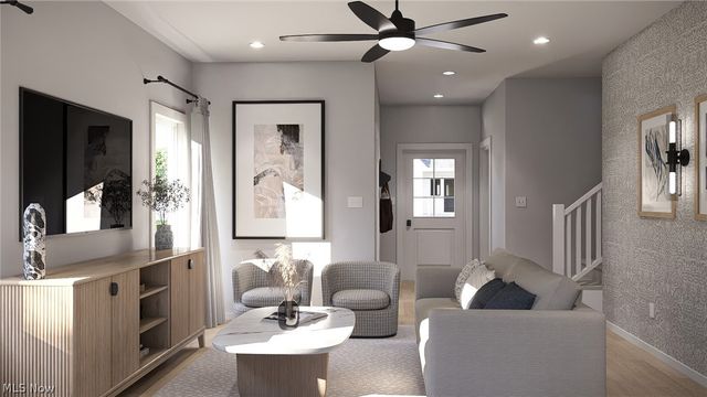 1518 Hopkins Avenue, Lakewood, OH 44107