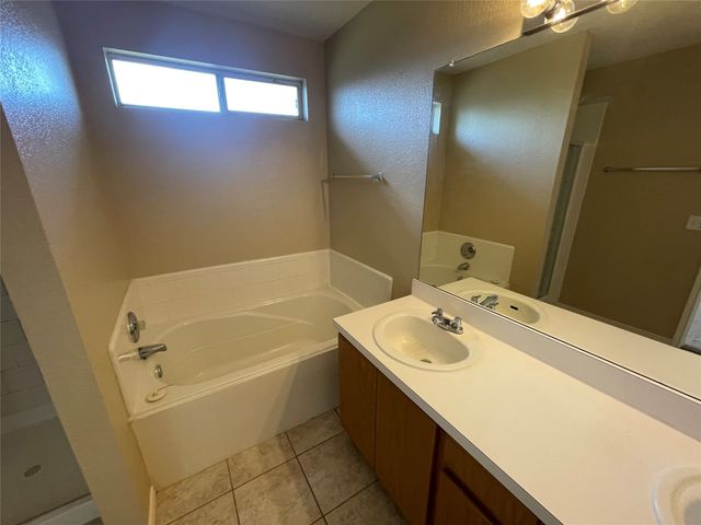 1611 Columbia Drive, Glenn Heights, TX 75154