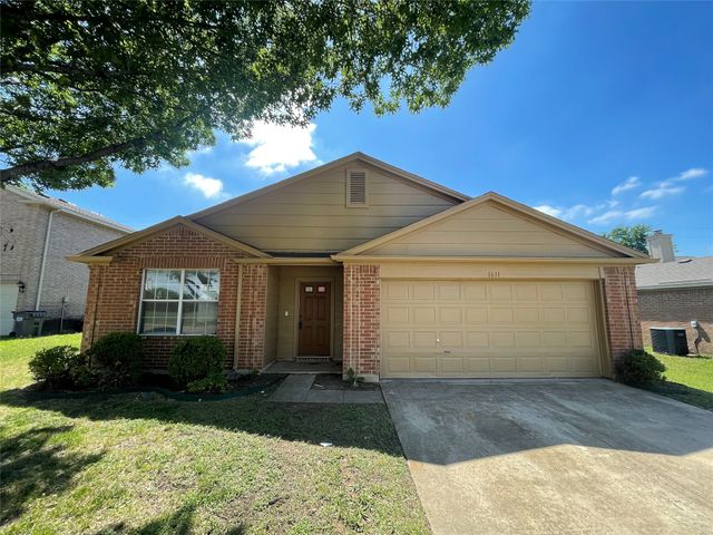 1611 Columbia Drive, Glenn Heights, TX 75154