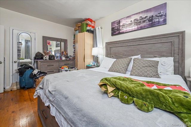 1065 Stell Place, Bronx, NY 10469