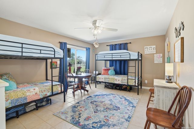 293 Woodrow Center, Kingsbury, TX 78638