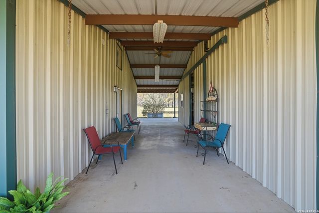 293 Woodrow Center, Kingsbury, TX 78638