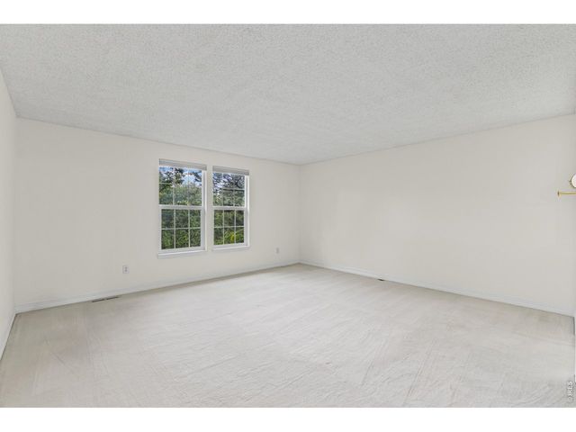 8018 E Phillips Cir, Centennial, CO 80112