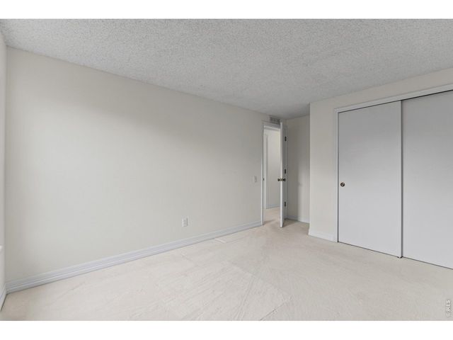 8018 E Phillips Cir, Centennial, CO 80112