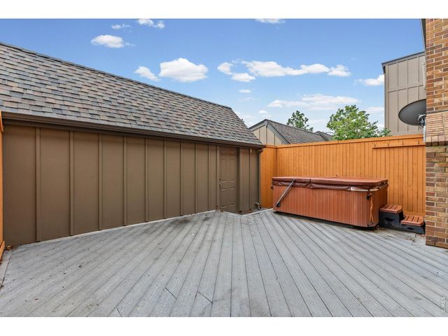 8018 E Phillips Cir, Centennial, CO 80112
