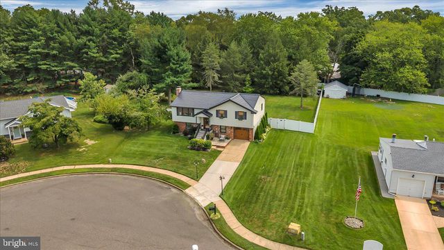 3 CARRIAGE CT, Waterford Works, NJ 08089