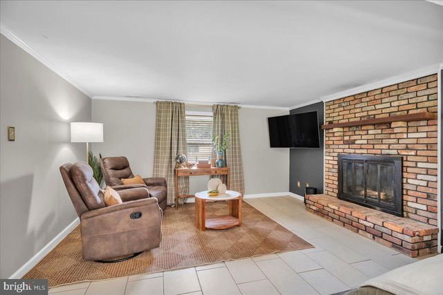 3 CARRIAGE CT, Waterford Works, NJ 08089