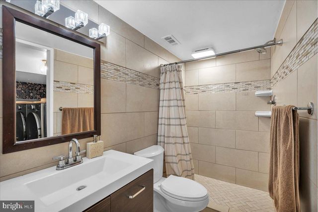 3 CARRIAGE CT, Waterford Works, NJ 08089