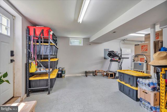 3 CARRIAGE CT, Waterford Works, NJ 08089