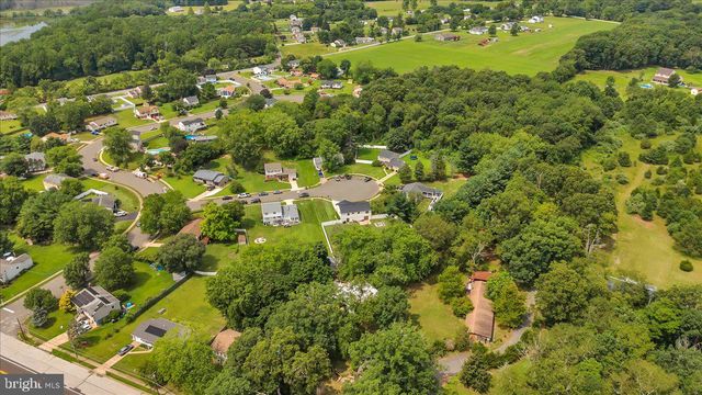 3 CARRIAGE CT, Waterford Works, NJ 08089