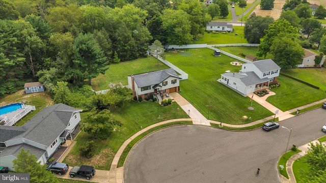 3 CARRIAGE CT, Waterford Works, NJ 08089