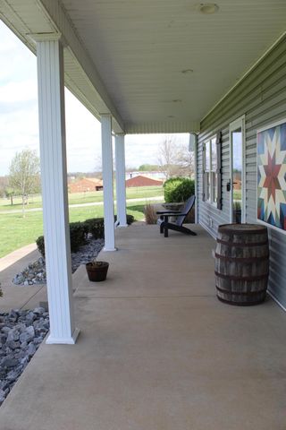 990 Dry Fork Road, Danville, KY 40422