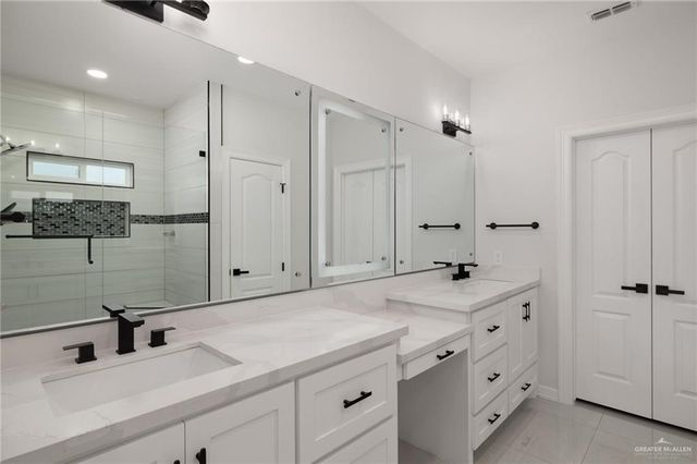 1004 Orchard Drive, Alton, TX 78573