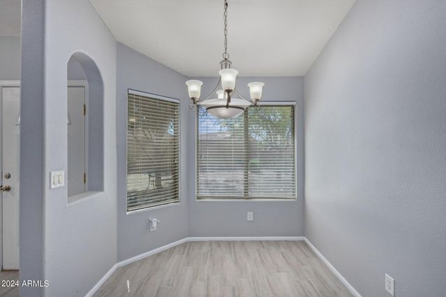 983 E PALOMINO Way, San Tan Valley, AZ 85143