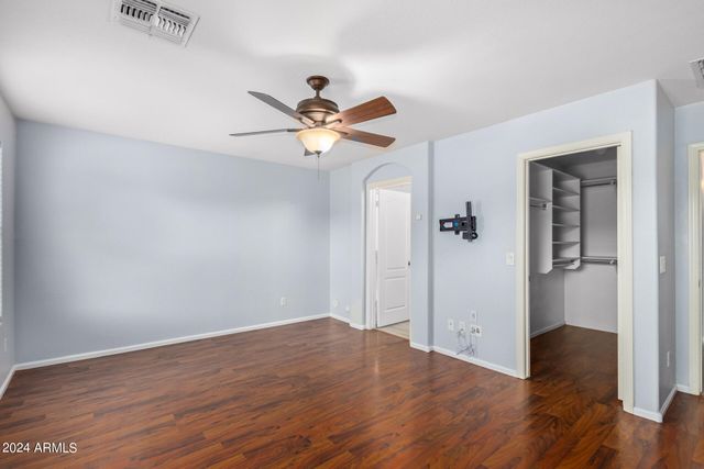 983 E PALOMINO Way, San Tan Valley, AZ 85143