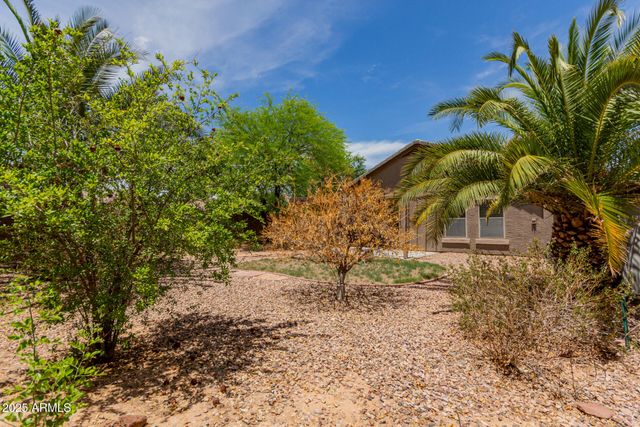 983 E PALOMINO Way, San Tan Valley, AZ 85143