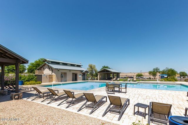 983 E PALOMINO Way, San Tan Valley, AZ 85143